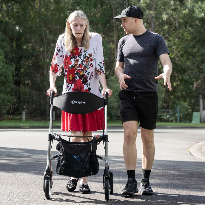 Is walking good for recovery after ACL injury?